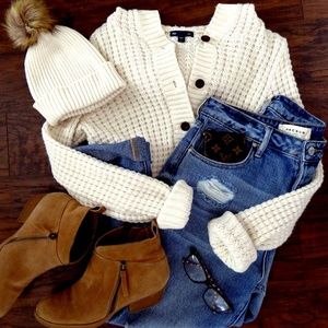 Knit sweater